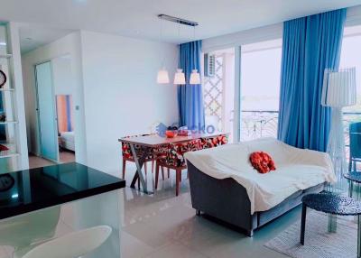 2 Bedrooms Condo in Atlantis Condo Resort Jomtien C008843