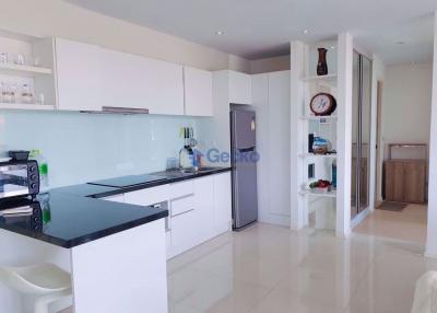 2 Bedrooms Condo in Atlantis Condo Resort Jomtien C008843