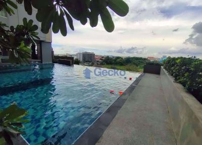 1 Bedroom Condo in Lumpini Condotown North Pattaya C010158