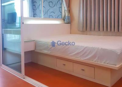 1 Bedroom Condo in Lumpini Condotown North Pattaya C010158