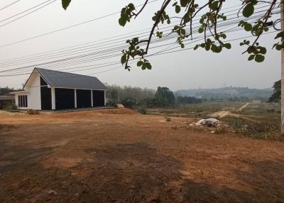 Single house next to Phahonyothin Road (1) km. 820+300