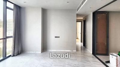 2 Bed 3 Bath  125 SQ.M The Monument Thong Lo