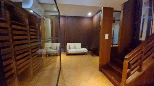 Affordable Townhouse Thonglor