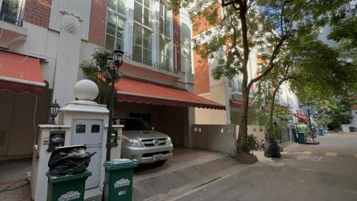 5-Story Townhouse Thonglor