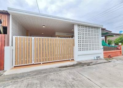 Renovated house for sale in Pattaya, good location, close to the community - 92001013-292