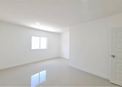 Minimal style house for sale, lots of space - 92001013-291