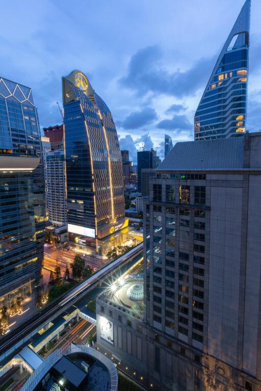 Condo for Rent at Noble Phloen Chit