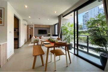 Pet friendly Modern 2 bed Ruamrudee, BTS Ploenchit