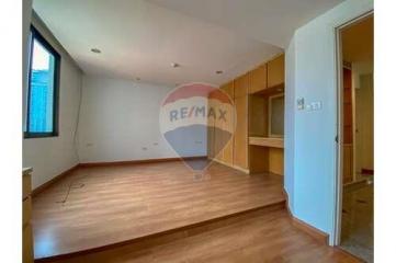 3 bed for rent close to Lumpini park - BTS ploenchit - 920071049-762