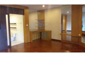 For Sale: Modern 4-Storey Townhouse in Private Compound, Sukhumvit 49 - 920071001-12544