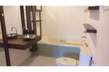 For Sale: Modern 4-Storey Townhouse in Private Compound, Sukhumvit 49 - 920071001-12544