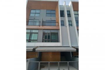 townhouse for rent do office pattanakarn sukhumvit - 920071049-722