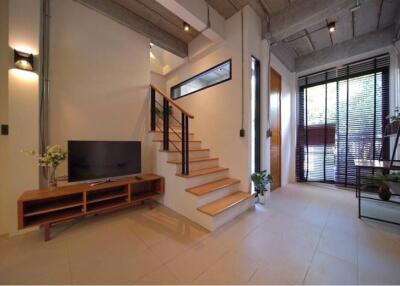 Ready to move in !! - Modern - Pet Friendly -Townhouse 2 Bedrooms - Soonvijai - 920071001-12349