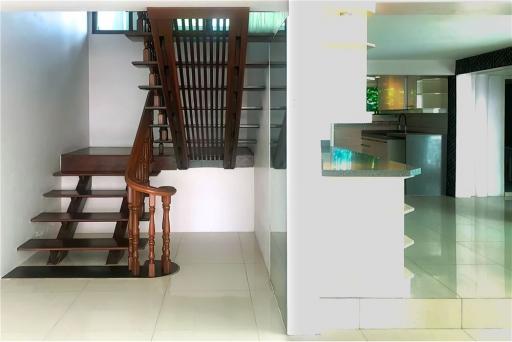 For sale Townhouse 2 bedroom, 3 Bathroom, Suanplu, with 2 yrs contract tenant. - 920071001-12226