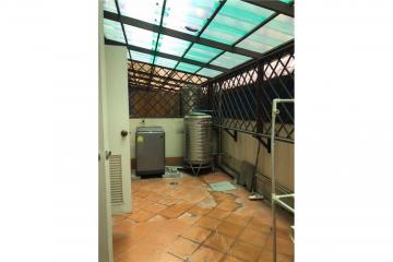 For Sale with Tenant under market price only 33MB. 4 bedrooms corner unit in private compound Baan Klang Krung