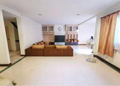 Townhouse for sale in Sukhumvit 39