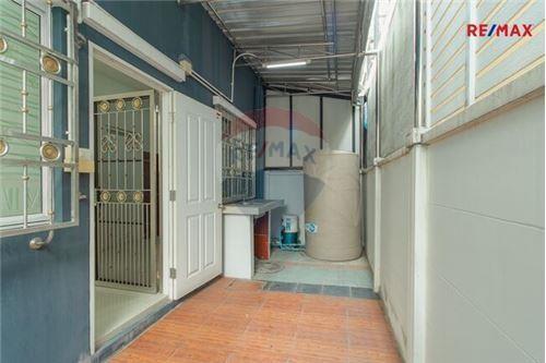 104 Sqm., 3 Beds Townhouse listed for ฿ 3,000,000.