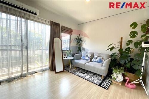 145 Sqm., 3 Beds Townhouse listed for ฿ 4,250,000.