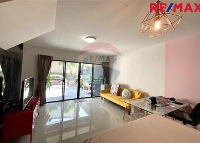 145 Sqm., 3 Beds Townhouse listed for ฿ 4,250,000.