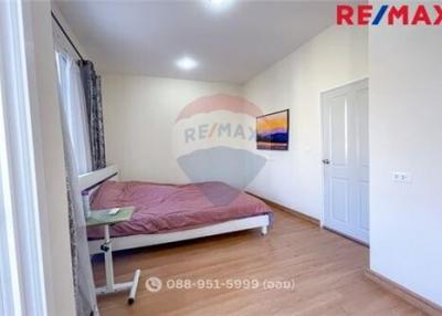 96 Sqm., 3 Beds Townhouse listed for ฿ 2,695,000.