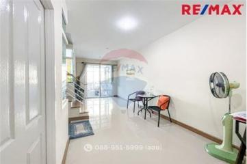 96 Sqm., 3 Beds Townhouse listed for ฿ 2,750,000.