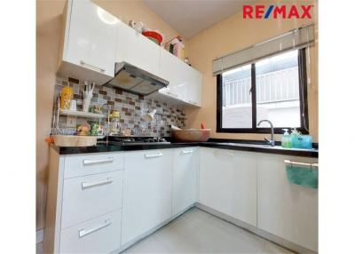 136 Sqm., 3 Beds Townhouse listed for ฿ 3,490,000.
