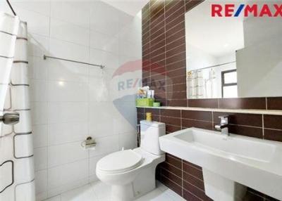 136 Sqm., 3 Beds Townhouse listed for ฿ 3,490,000.