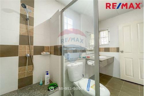 154 Sqm., 3 Beds Townhouse listed for ฿ 2,690,000.