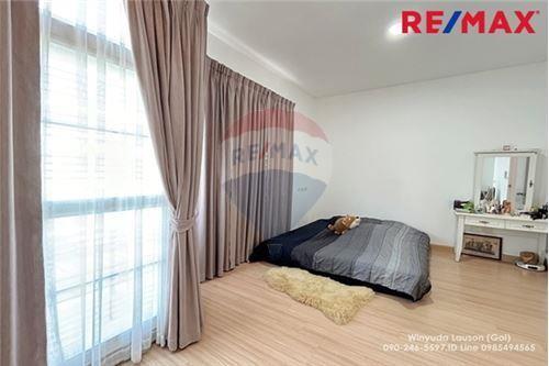 131 Sqm., 4 Beds Townhouse listed for ฿ 3,490,000.