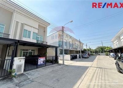 131 Sqm., 4 Beds Townhouse listed for ฿ 3,590,000.