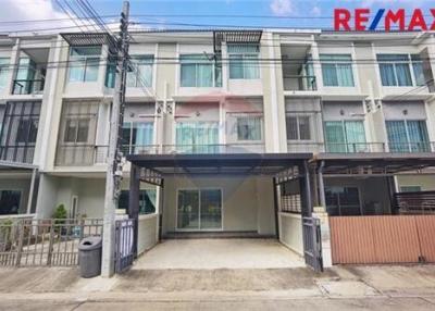 150 Sqm., 3 Beds Townhouse listed for ฿ 4,200,000.