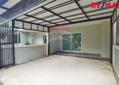 150 Sqm., 3 Beds Townhouse listed for ฿ 4,200,000.