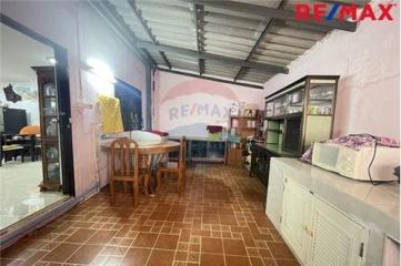 114 Sqm., 4 Beds Townhouse listed for ฿ 2,690,000.