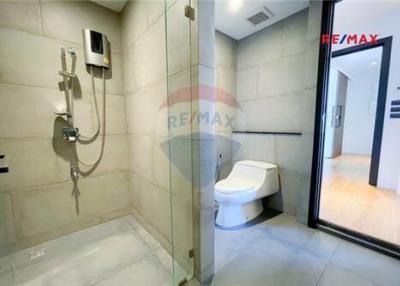 395 Sqm., 4 Beds Townhouse listed for ฿ 27,500,000.