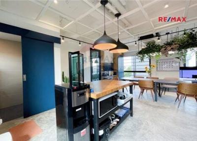 395 Sqm., 4 Beds Townhouse listed for ฿ 27,500,000.