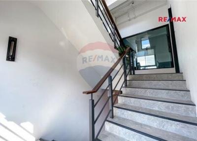 395 Sqm., 4 Beds Townhouse listed for ฿ 27,500,000.