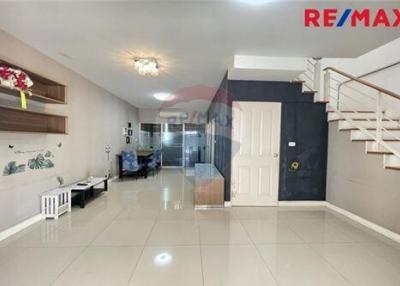 127 Sqm., 3 Beds Townhouse listed for ฿ 2,700,000.