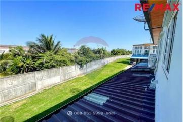 103 Sqm., 4 Beds Townhouse listed for ฿ 2,850,000.