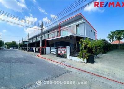 98 Sqm., 4 Beds Townhouse listed for ฿ 3,990,000.