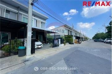 98 Sqm., 4 Beds Townhouse listed for ฿ 4,200,000.