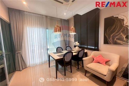 98 Sqm., 4 Beds Townhouse listed for ฿ 4,200,000.