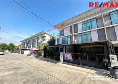176 Sqm., 3 Beds Townhouse listed for ฿ 3,200,000.