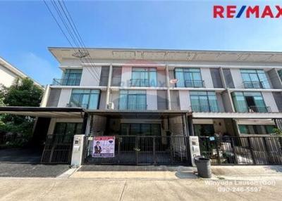 176 Sqm., 3 Beds Townhouse listed for ฿ 3,500,000.