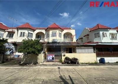 114 Sqm., 3 Beds Townhouse listed for ฿ 2,190,000.