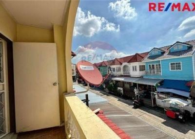 114 Sqm., 3 Beds Townhouse listed for ฿ 2,190,000.