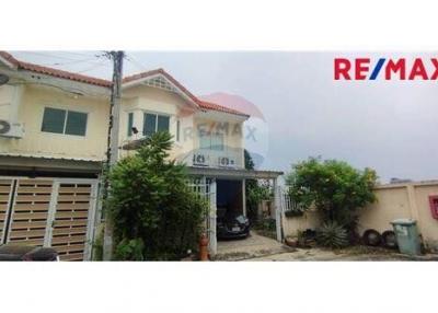 83 Sqm., 3 Beds Townhouse listed for ฿ 2,590,000.