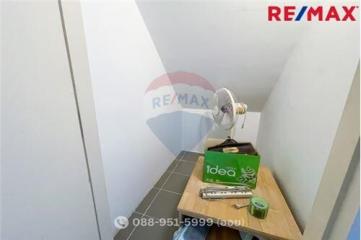 103 Sqm., 3 Beds Townhouse listed for ฿ 2,400,000.