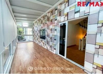 204 Sqm., 4 Beds Townhouse listed for ฿ 6,400,000.