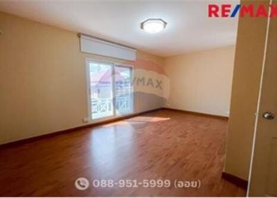 204 Sqm., 4 Beds Townhouse listed for ฿ 6,400,000.