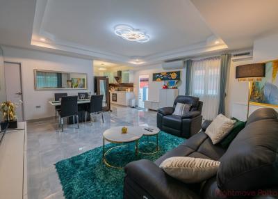 3 Bed House For Sale In Central Pattaya - Pattaya Lagoon